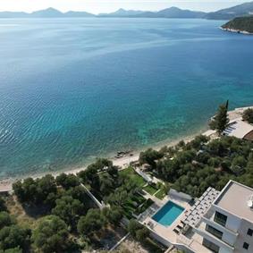 6 Bedroom Seafront Villa with Pool near Slano, Sleeps 12-14